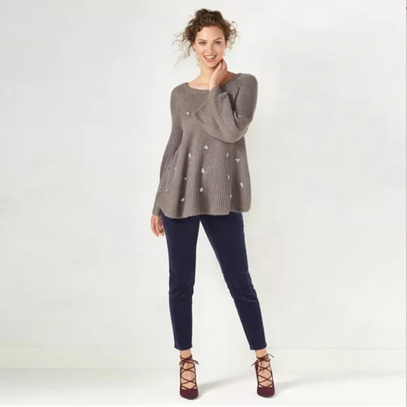 LC LAUREN CONRAD Sweater Swing Embellished Boxy Scoop Neck Gray Small - Picture 3 of 9